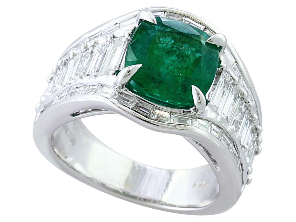 EFFY 18K WHITE GOLD NATURAL EMERALD RING