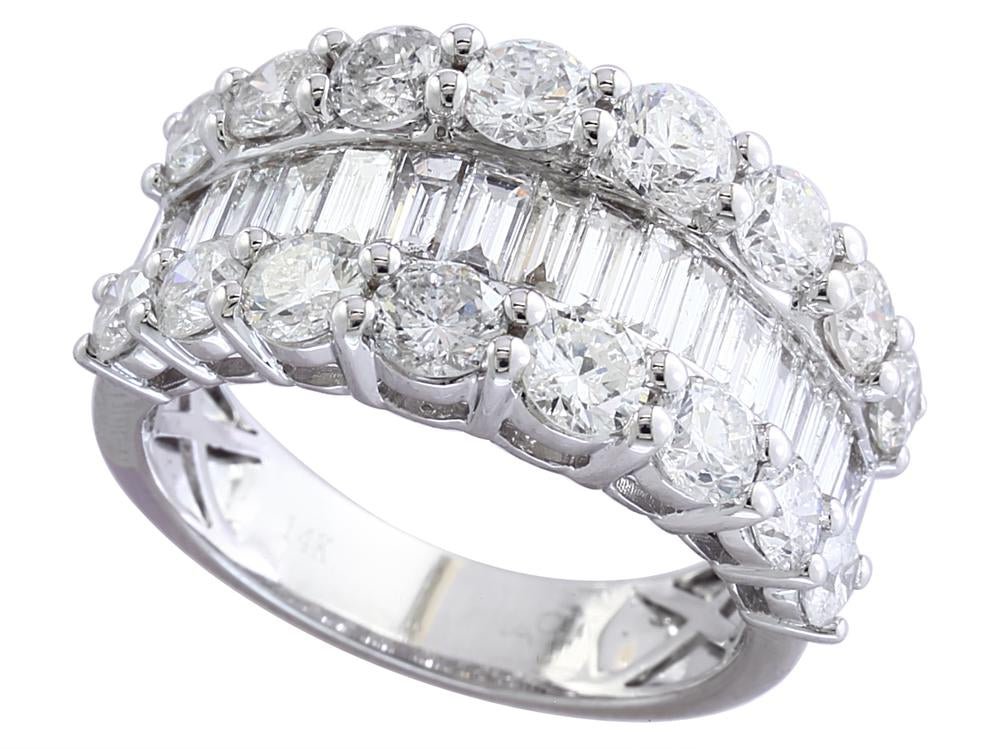 EFFY 14K WHITE GOLD ,DIAMOND RING